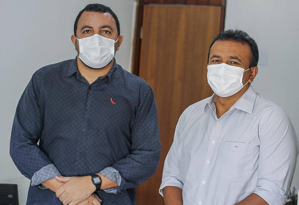 Capitão Fábio Abreu garante R$ 16 milhões para asfalto em Teresina e investimentos em 112 municípios